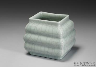 图片[2]-Stepped pot with green glaze, Qing dynasty, Qianlong reign (1736-1795)-China Archive